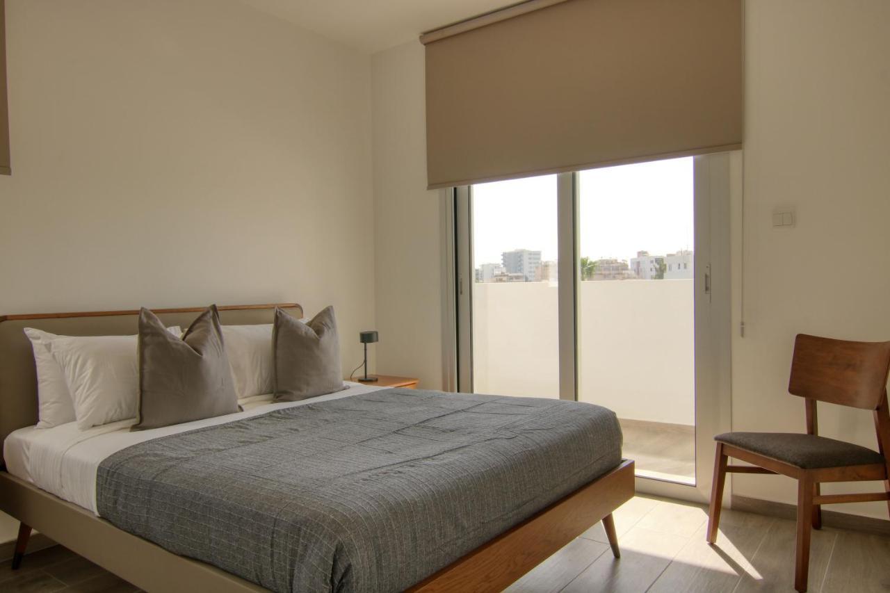 Phaedrus Living Coral Seabreeze דירה